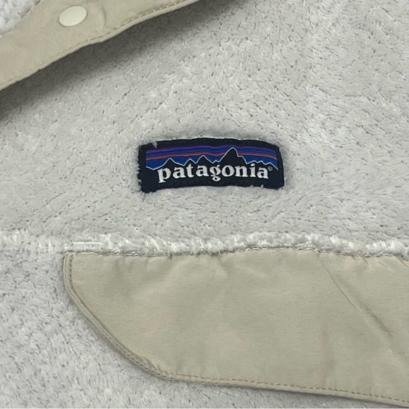 Patagonia Women’s Re-Tool Snap-T pull over/ tan& white color /Size M - Picture 8 of 14